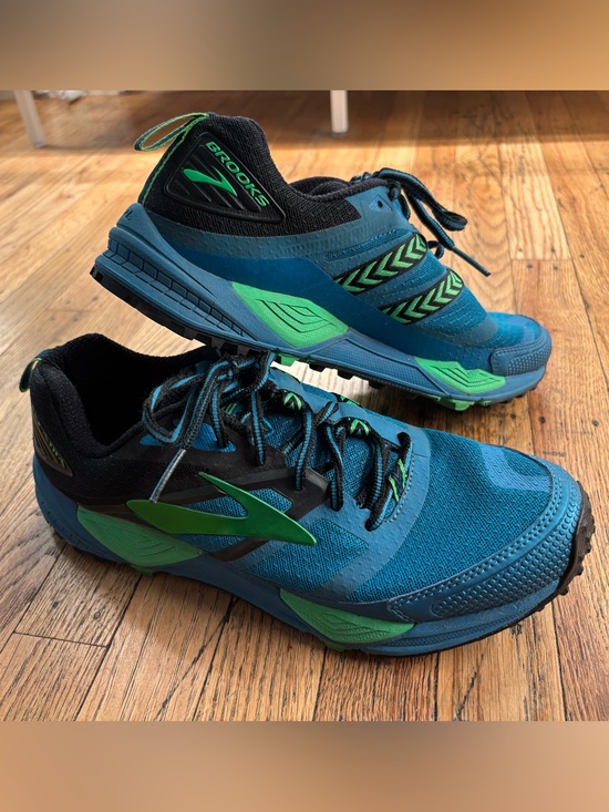 Brooks Other - Brooks Men's Cascadia 12 Trail runners